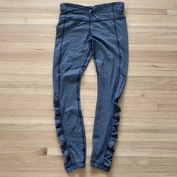 Lululemon Run: Turn Around Tight Size 10 - Picture 7 of 10